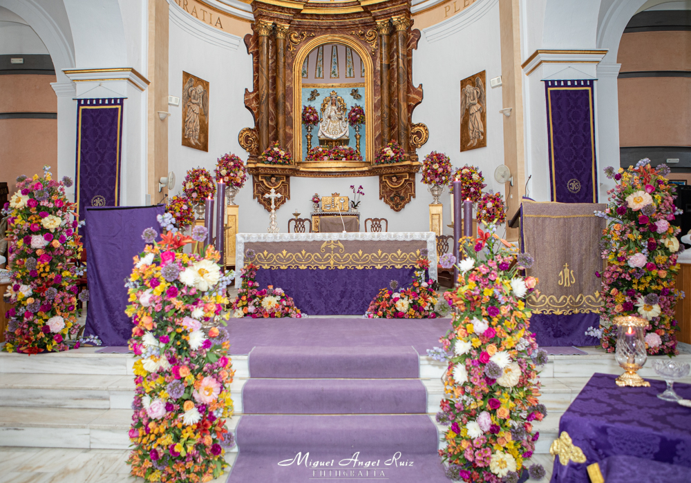 Programa especial Día de Jesús 2019. Domingo, Misa y desfile de Bandas