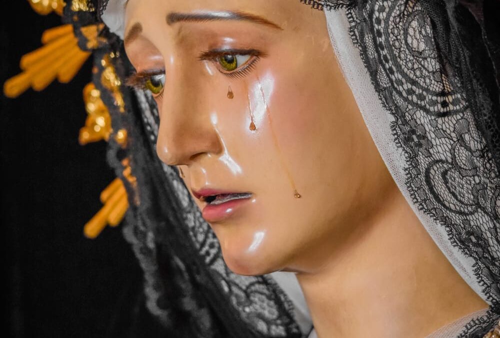 María Santísima del Mayor Dolor, ataviada de luto en conmemoración de los Fieles Difuntos